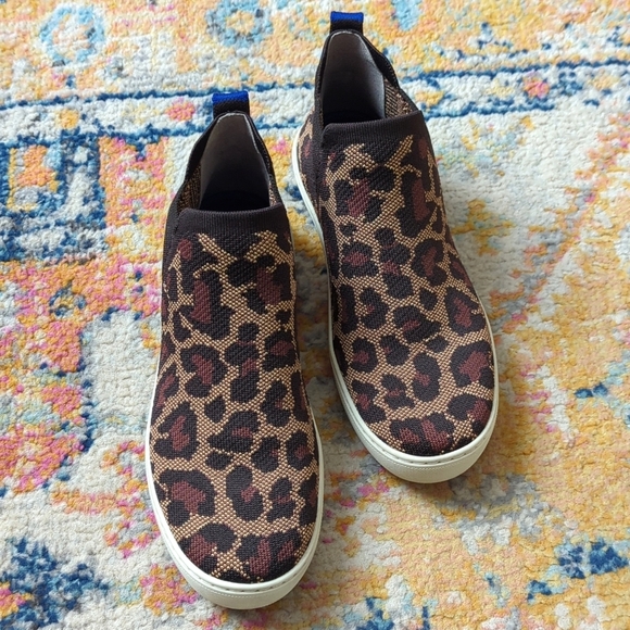 Rothy's Shoes - Rothy's The Chelsea‎ Wildcat Jacquard Knit Slip On Ankle Bootie Sneakers Brown 9